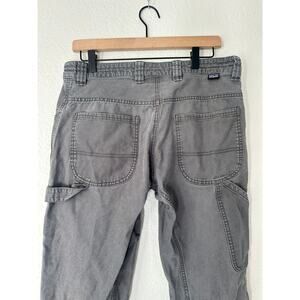 Men’s Patagonia workwear gray carpenter pants 100% organic cotton.